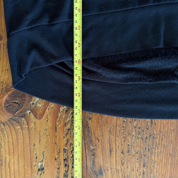 Beyond Yoga Cozy Fleece Saturday Oversized Sweatshirt Size Small Black USA Made - Picture 9 of 9